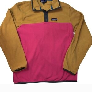 Patagonia Women's Pink and Tan Crewneck Sweater